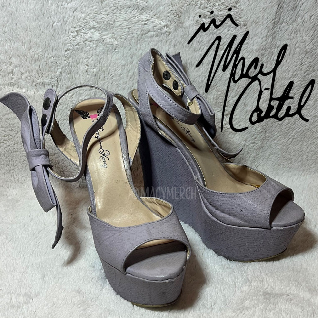 WORN- Lavender Wedges