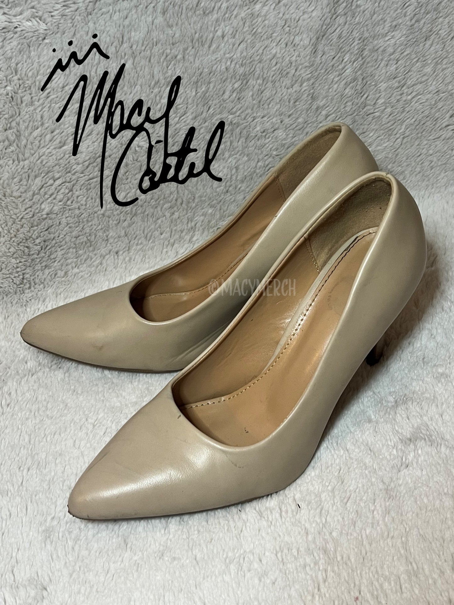 WORN - Nude Office Pumps